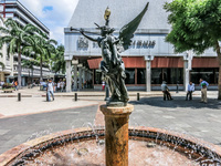Guayaquil Statue Guayaquil, Ecuador, South America