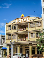 20140502090556-Hotel_Gampala